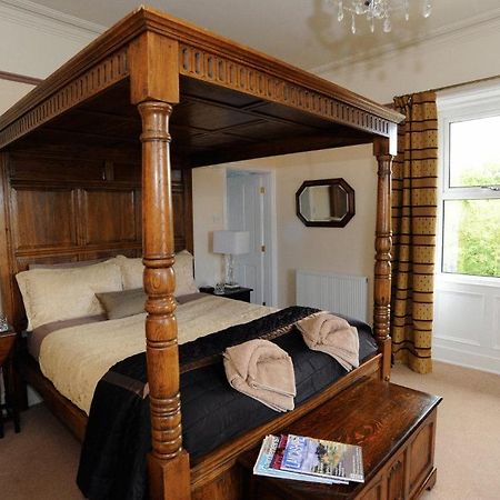 Chinthurst Guest House سكيبتون الغرفة الصورة